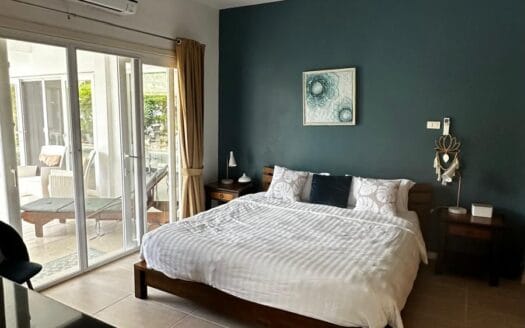 Luxury 3-bedroom, 2-bathroom Pool Villa in Thap Tai