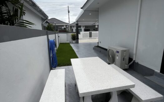 Villa for Sale in Thap Thai