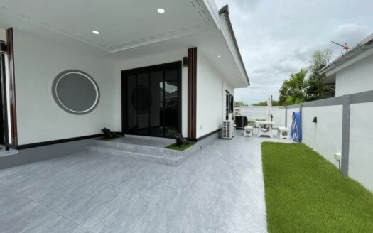 Villa for Sale in Thap Thai