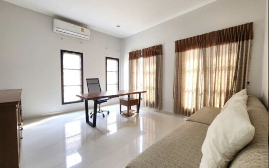3 bed 3bath house in Hua Hin