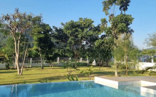 Charming Guest Home With Stunning Mountain Views