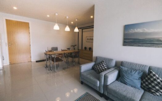 1 BEDROOM UNIT 2 min to the beach