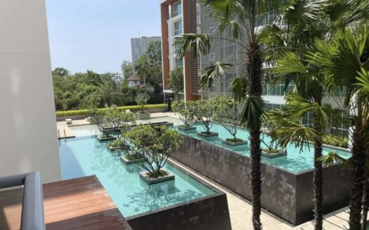 1 BEDROOM UNIT 2 min to the beach