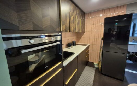 Newly renovated 2bedroom by the beach