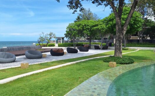 1 bedroom by the beach