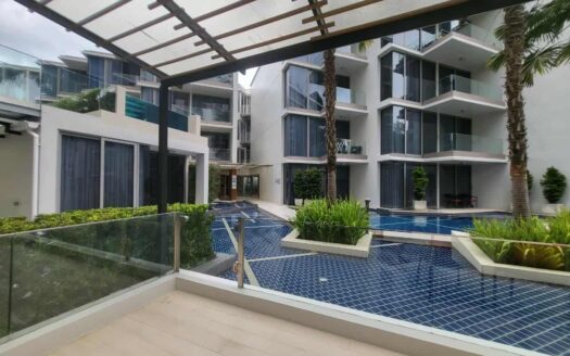 2 bedroom near Golf and Beach