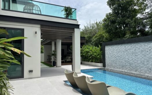 LUXURY FAMILY VILLA