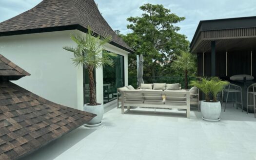 LUXURY FAMILY VILLA