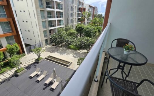 1 BR Stylish and close to Takiab  beach