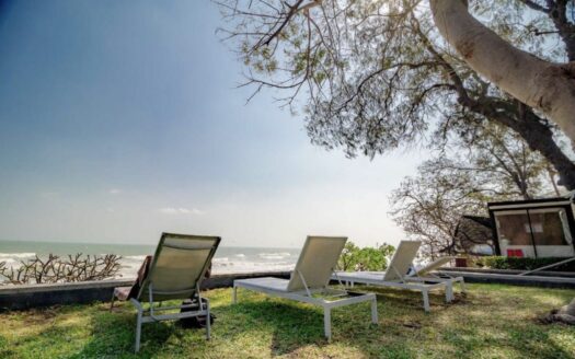 2 bedroom by the beach for SALE