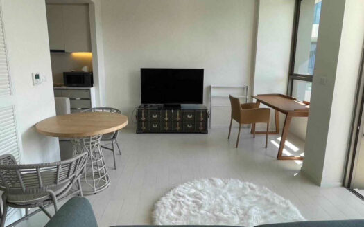 Condo by the beach in Veranda