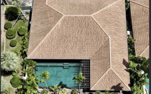 Elegant Family Villa with office