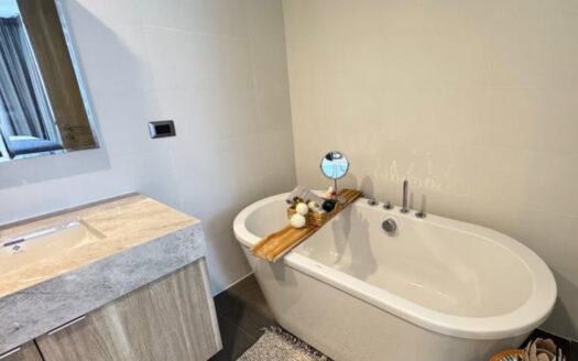 3 bedroom near the beach