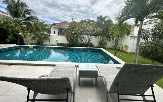 Family villa in peaceful resort