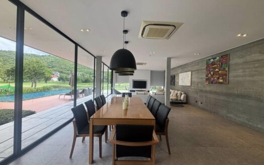 4 bedroom pool villa