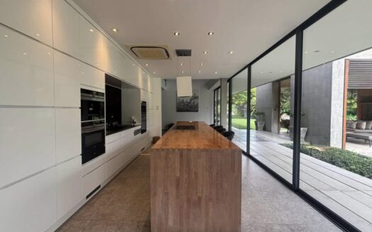 4 bedroom pool villa