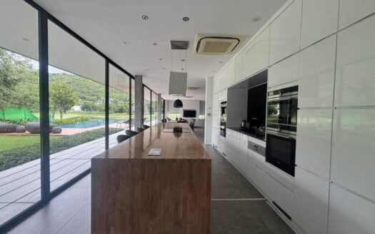 4 bedroom pool villa