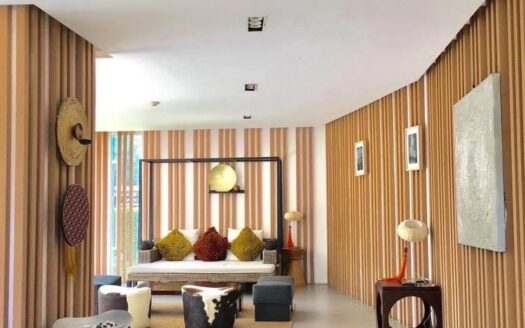 Cozy apartment 150 m from the beach