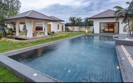 Luxury pool villa in city centre