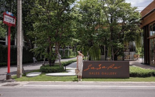 Brand NEW Luxury beach front condo