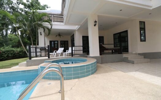 2Storey Pool villa at soi 88
