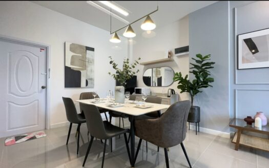 Pool Villa near Palm Hills