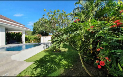 Pet friendly Pool villa