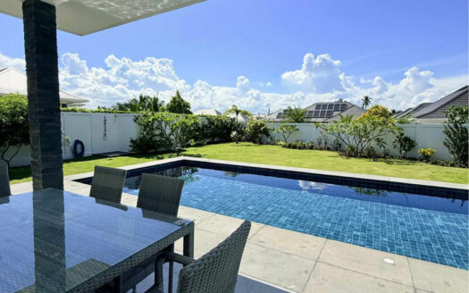 Modern pool Villa