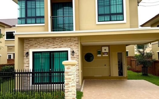 3BR Brand New Luxury House in Hua Hin