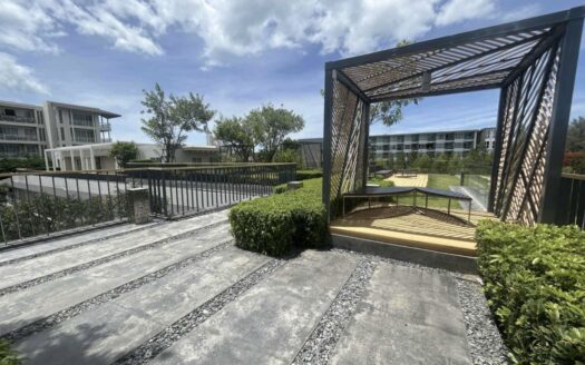 1 bedroom condo