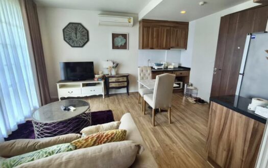 1 BR condo for RENT near beach