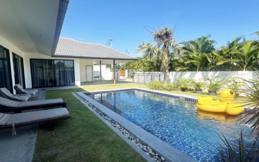 Pool villa in 102 soi Hua Hin