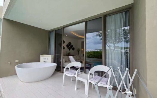 VERANDA CONDO 2BR POOL ACCESS