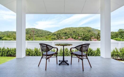 Modern Luxury Villa in Hua Hin