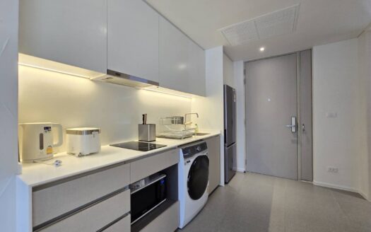 2BR  Veranda Beach front condo Pool Access