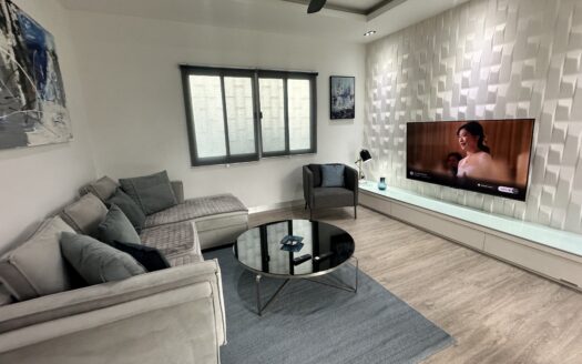 2 BR Pool House in Hua Hin 102 soi for SALE