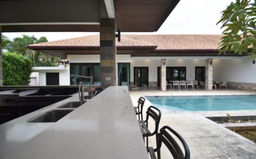 Pet friendly Family villa Khao Kalok