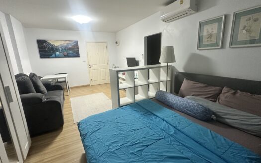 Studio room in city centre
