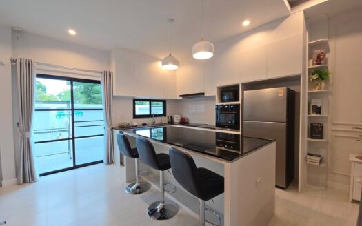 Pool Villa in Hua Hin. Available now