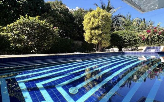 Pet friendly 2 storey house with big garden at soi 70 Hua Hin