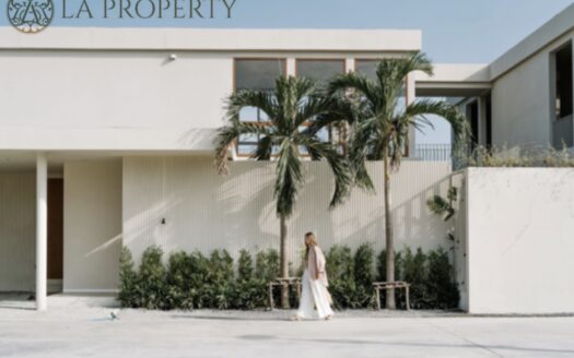 Boutique Luxury Villa in Hua Hin OFF Plan