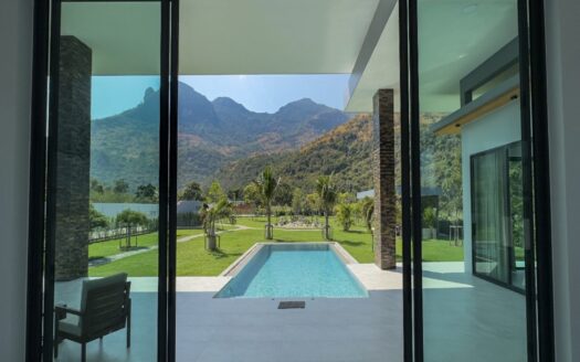 Luxury Mountine Pool Villa in Sam Roi Yot