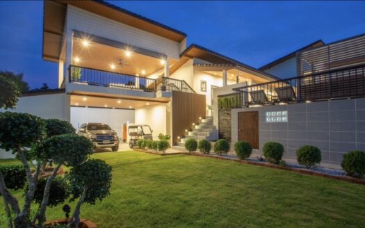 Luxurious 5 Bedroom Modern Pool Villa for SALE in Hua Hin 102 soi
