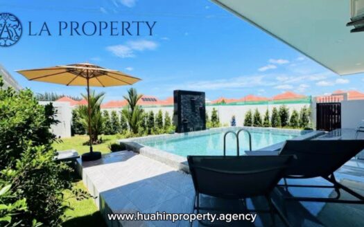 3 bedroom house with pool in Villa Town 88