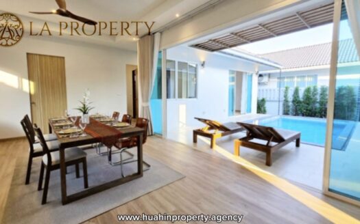Private 3 bedroom pool villa in Hin Lek Fai