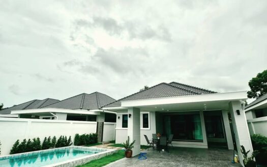 Modern 3-Bedroom Pool Villa for Rent – Hua Hin