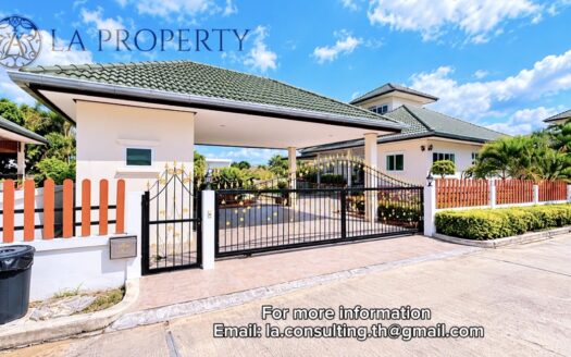 4 bedroom house for RENT in Hua Hin